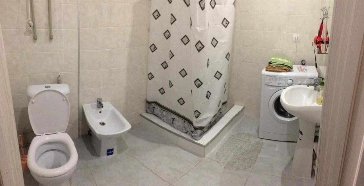 Studio Apartment In Center Полтава Екстериор снимка