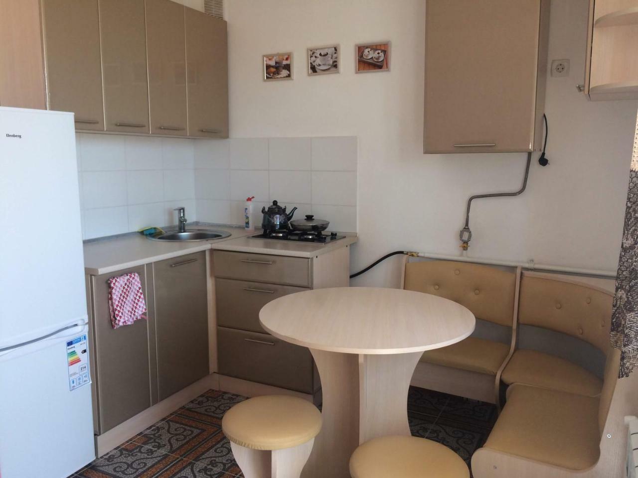 Studio Apartment In Center Полтава Екстериор снимка